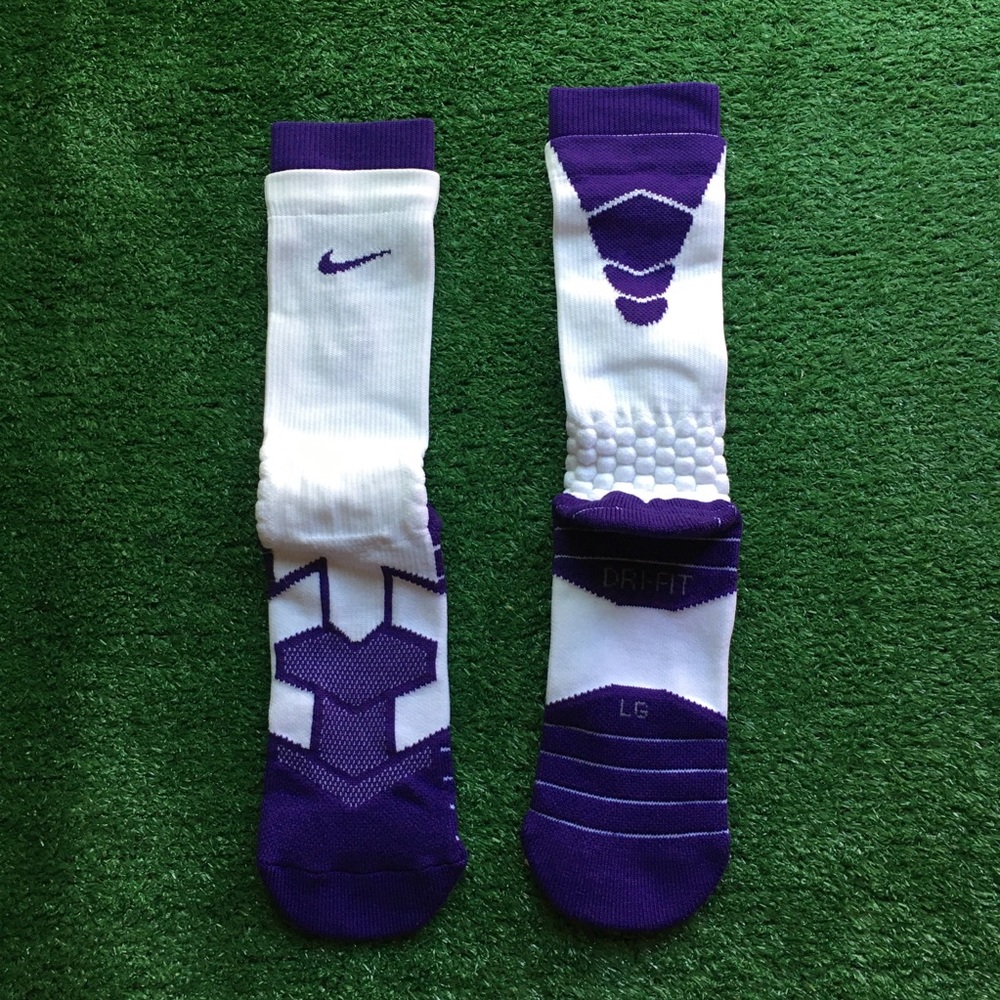 NEW NIKE VAPOR PADDED FOOTBALL SOCKS CREW WHITE / PURPLE LARGE
